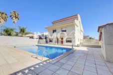Ferienhaus in Cambrils - X040 Ferienhaus in Cambrils - X040