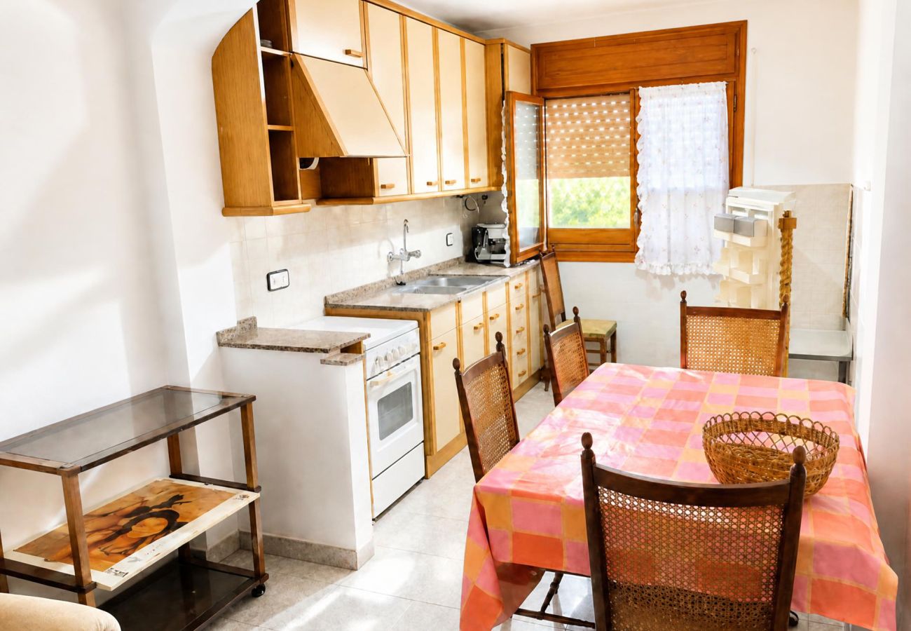 Ferienhaus in Mont-Roig del Camp - 