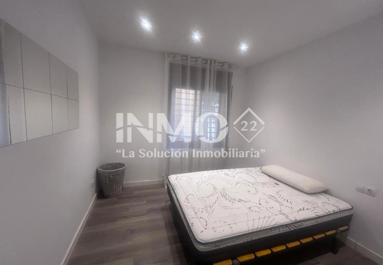 Huis in Mont-Roig del Camp - 