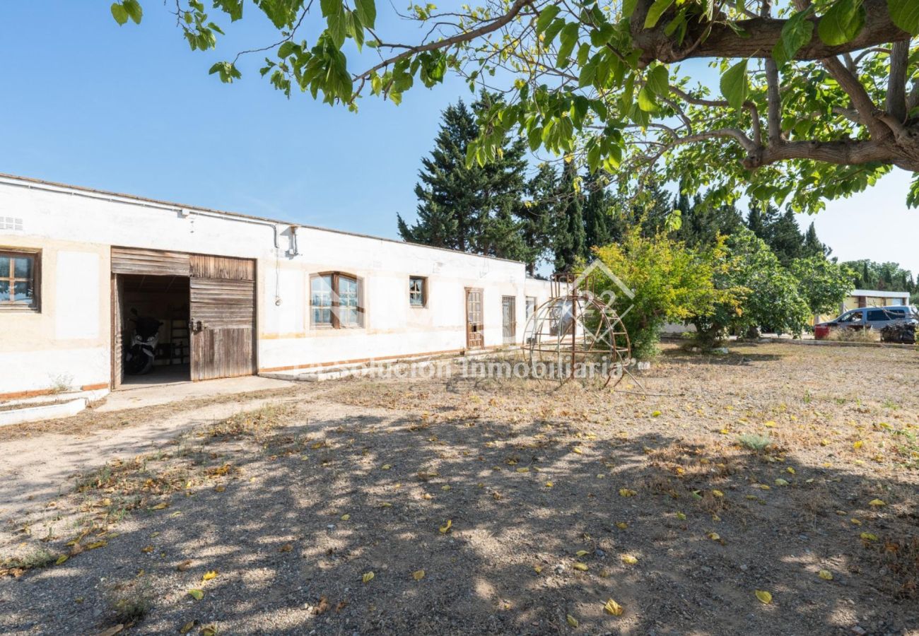 Country house in Reus - 