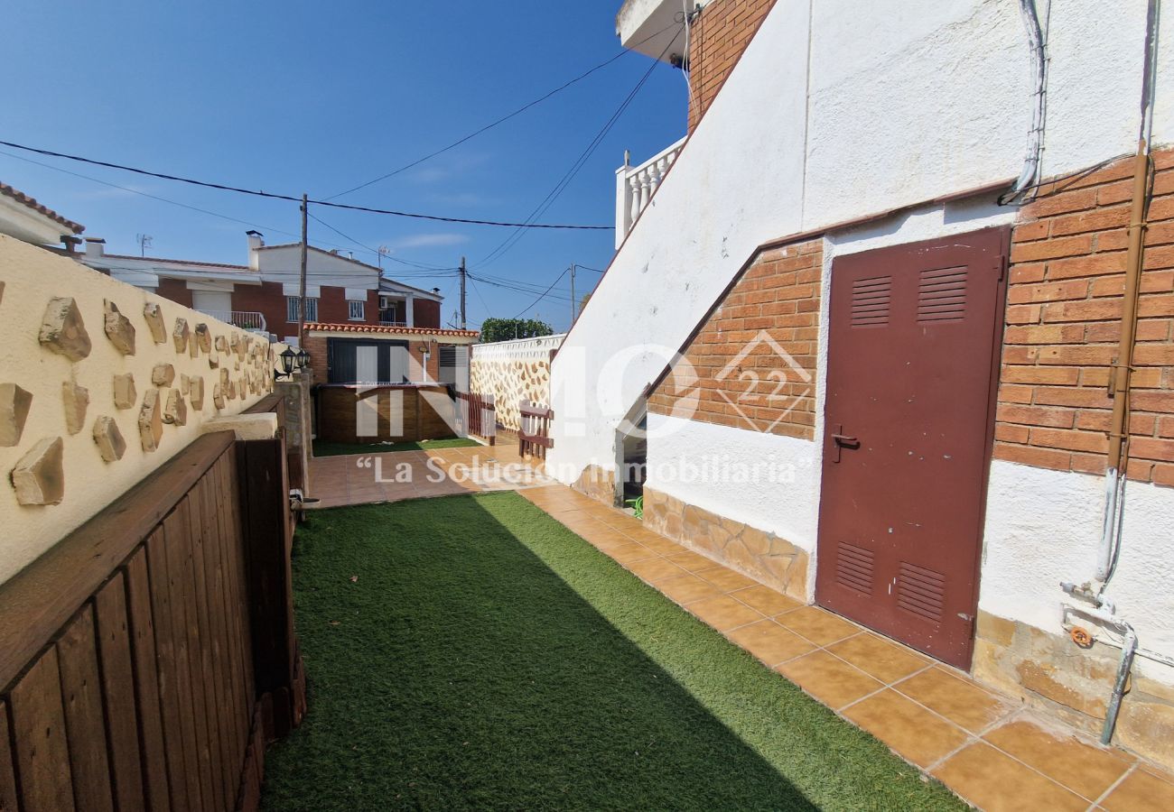 Apartment in Cambrils - 