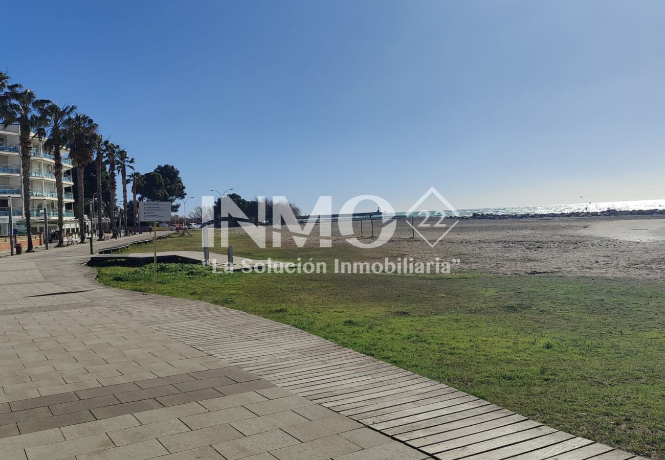 Апартаменты на Cambrils - 
