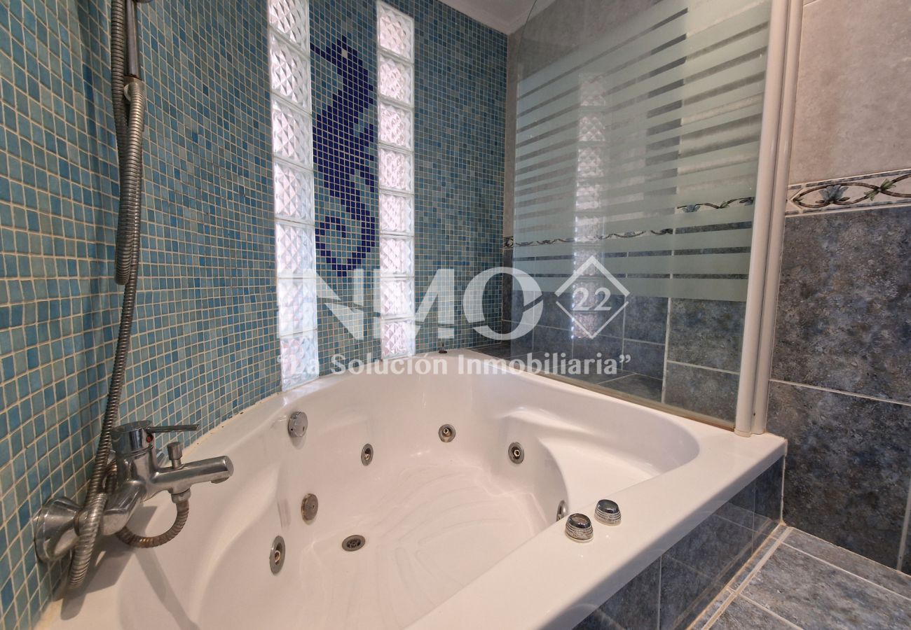 Апартаменты на Cambrils - 