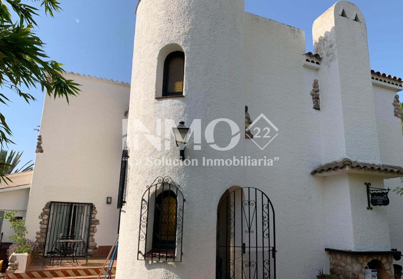 Дом на Mont-roig Bahia - 