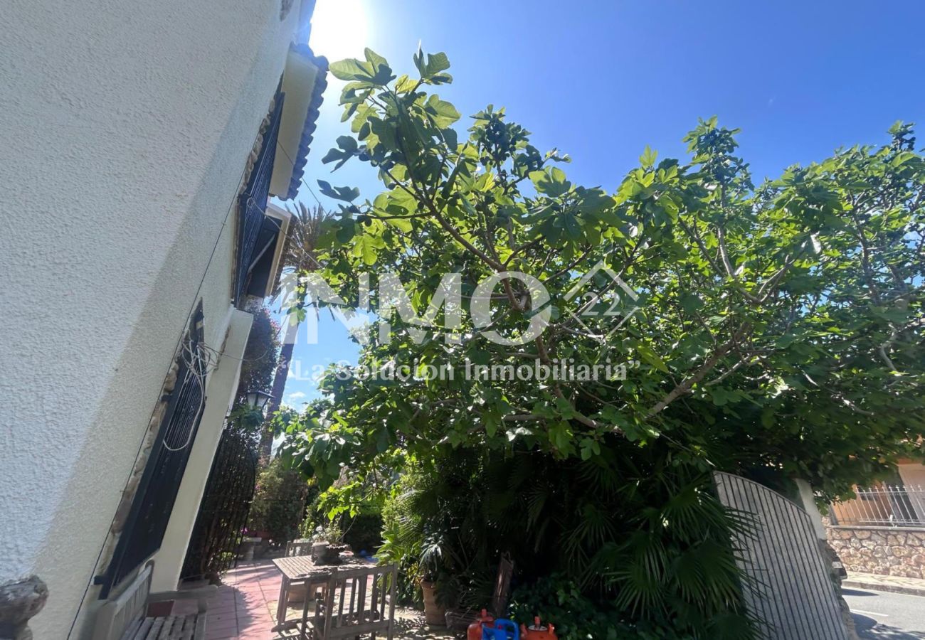 Дом на Mont-roig Bahia - 